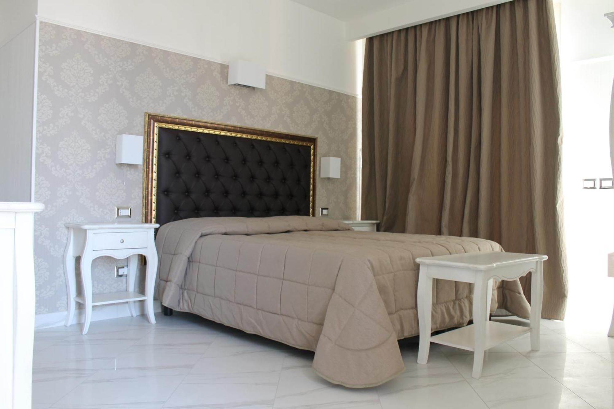 Hotel Residence Villa Del Mare Римини Экстерьер фото